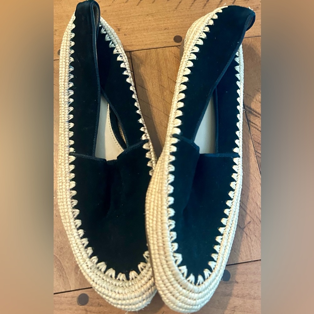 Michael Kors women’s Bahia black Suede Espadrille Flats w/beige/Jute Trim 8.5